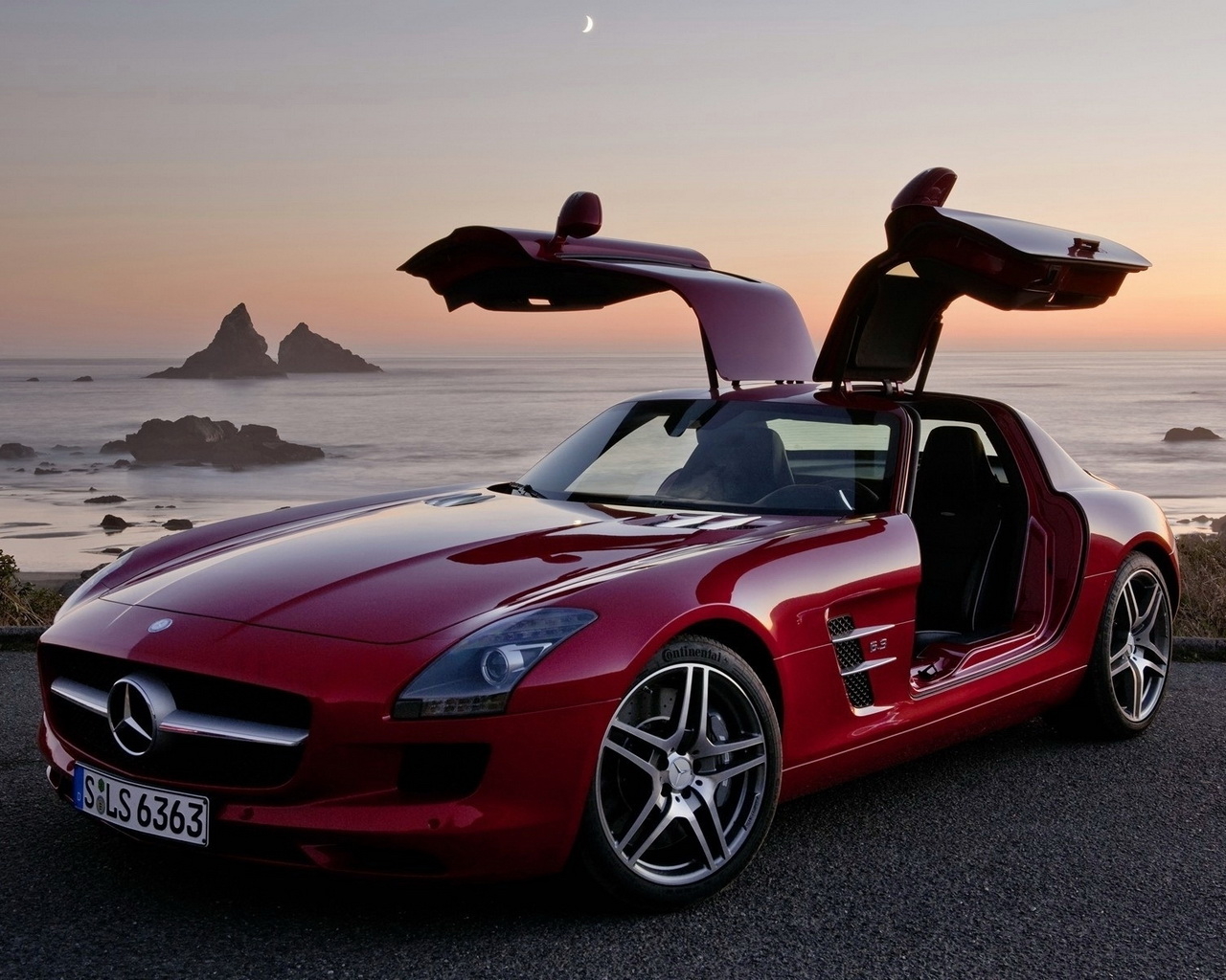 Mercedes-Benz-SLS-AMG