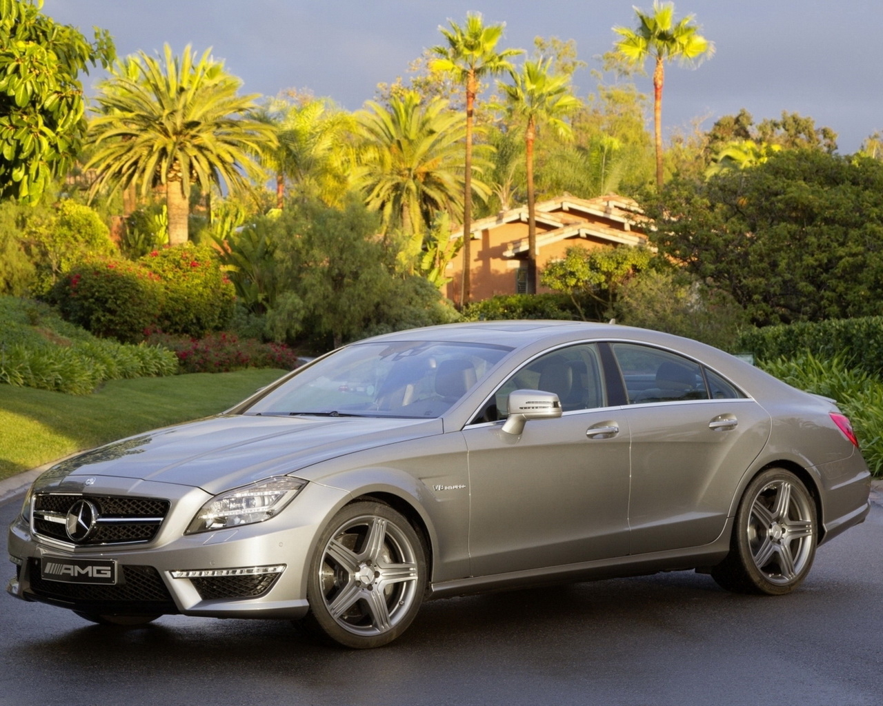 Mercedes-Benz CLS-63-AMG