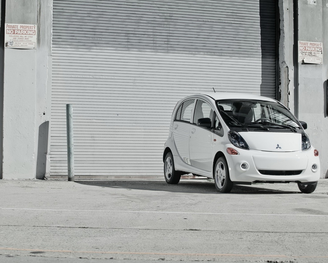 Mitsubishi-i-MiEV US Version
