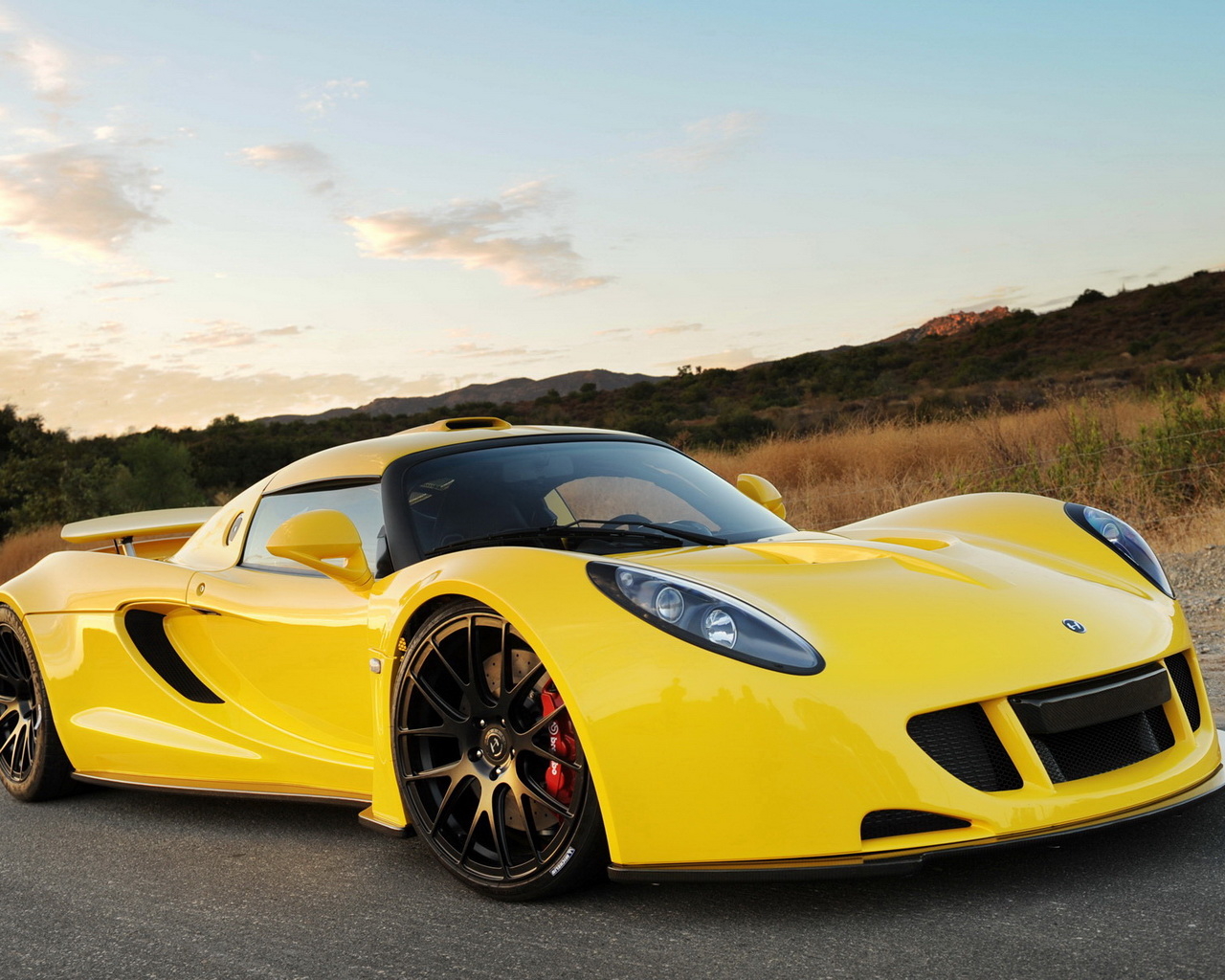 Hennessey-Venom-GT