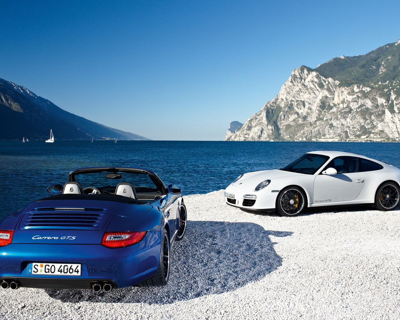 Porsche 911 Carrera GTS