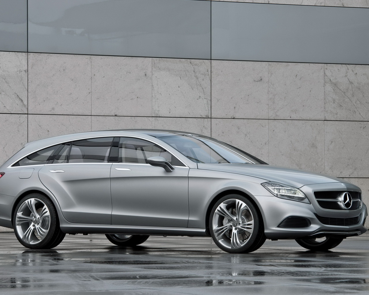 Mercedes Benz CLS Concept