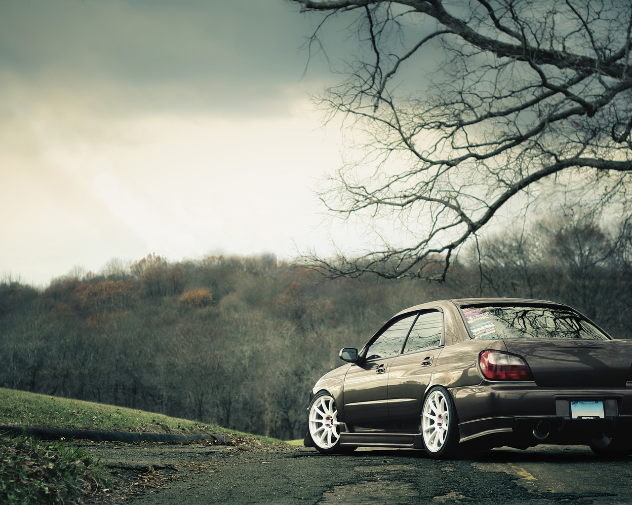 Subaru, серый металлик