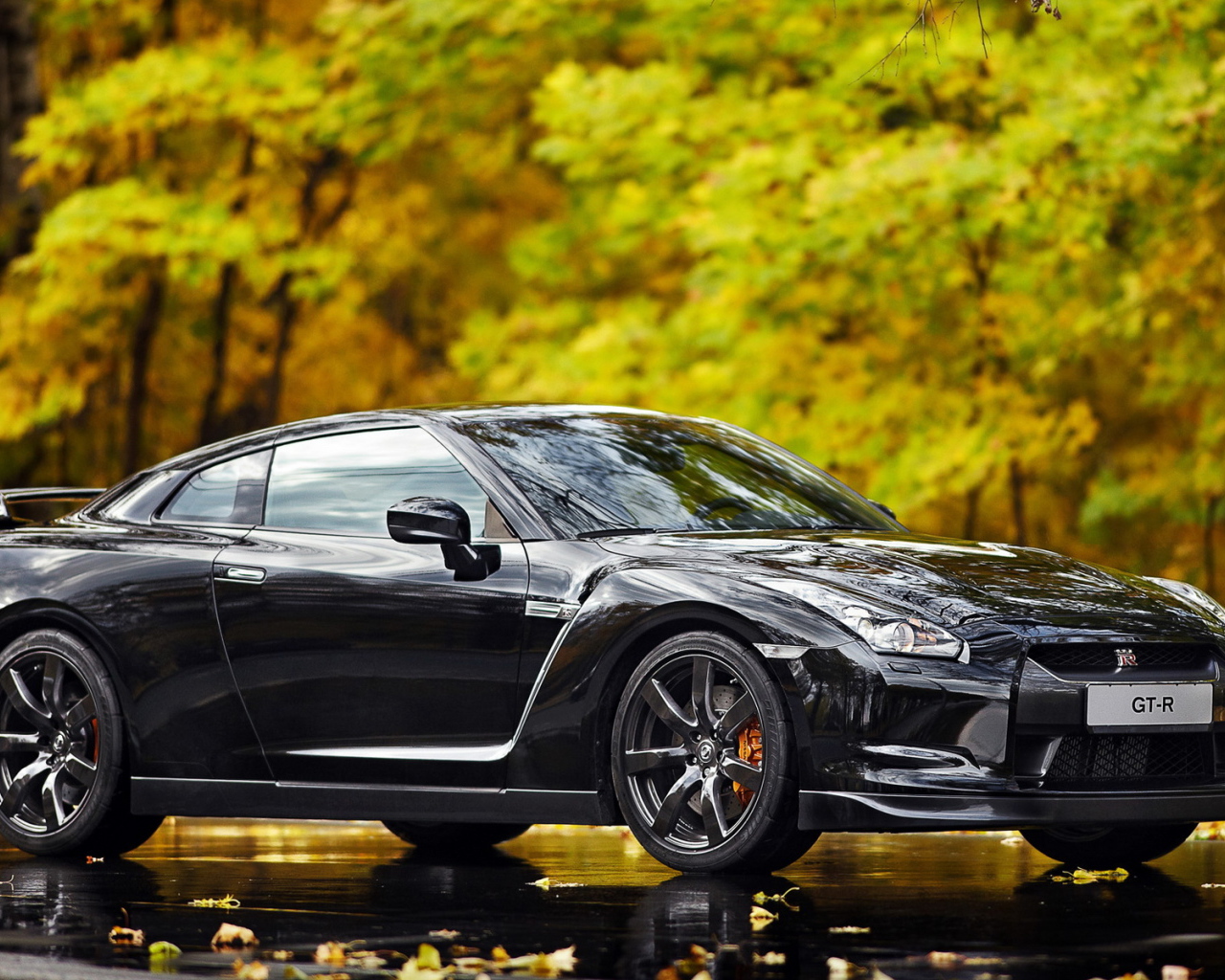 Nissan GT-R Black Edition