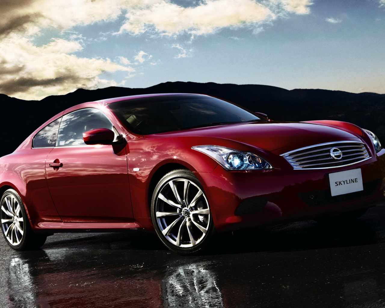 Nissan Skyline 370 GT Coupe