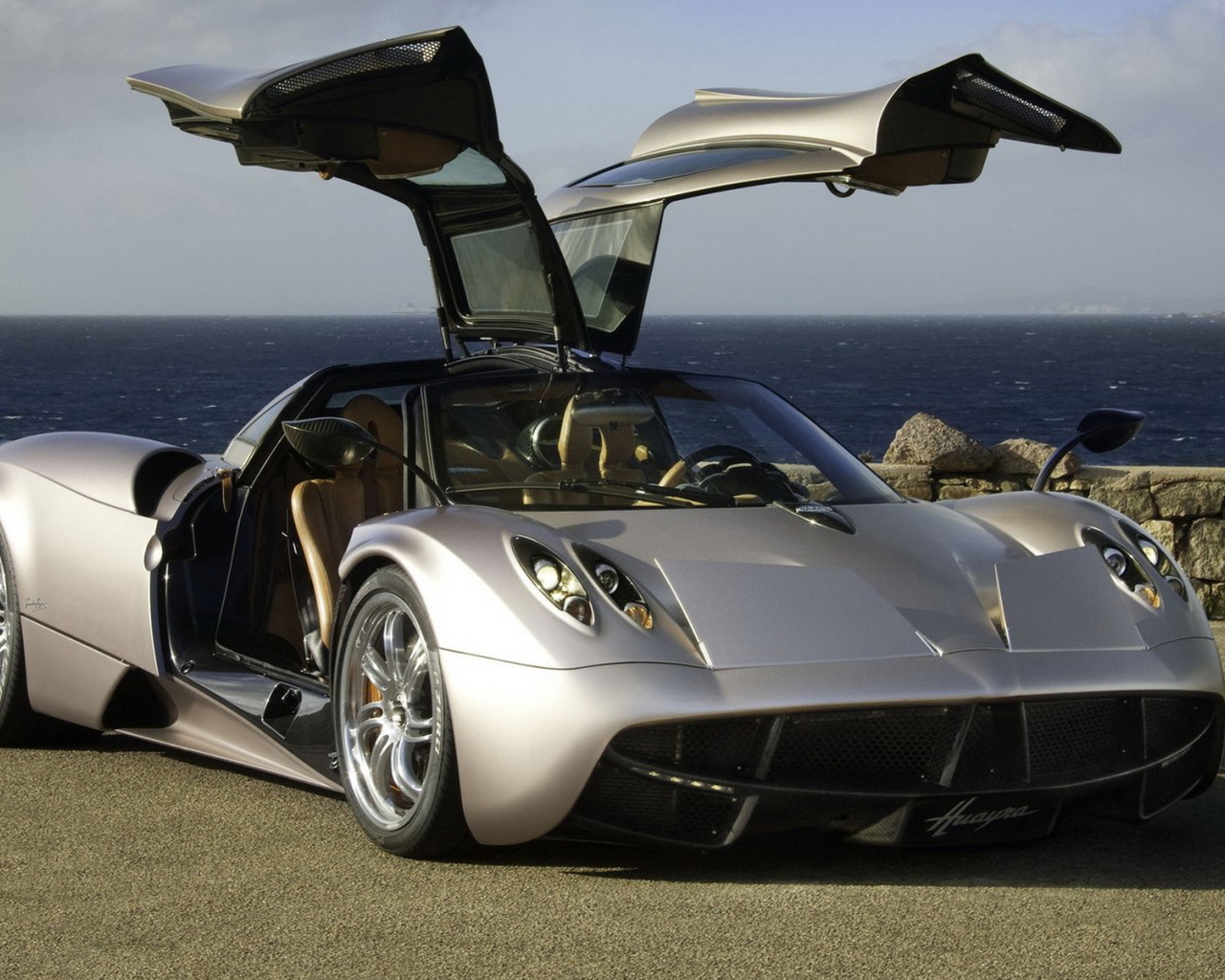 Pagani-Huayra 2012