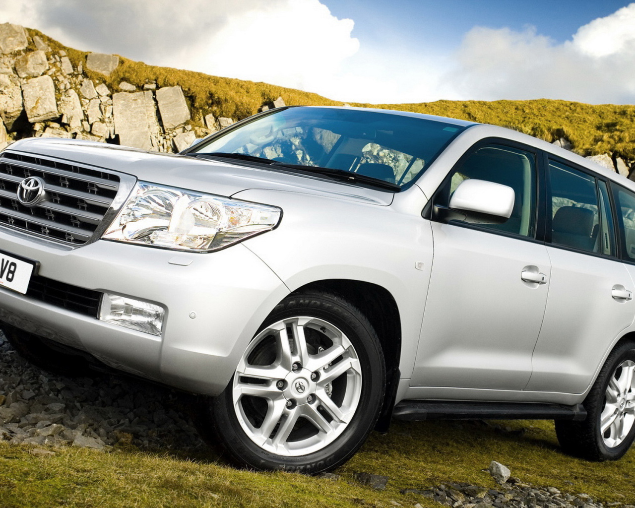 Toyota Land Cruiser 200