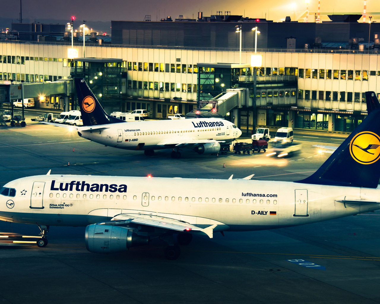 Самолеты Lufthansa