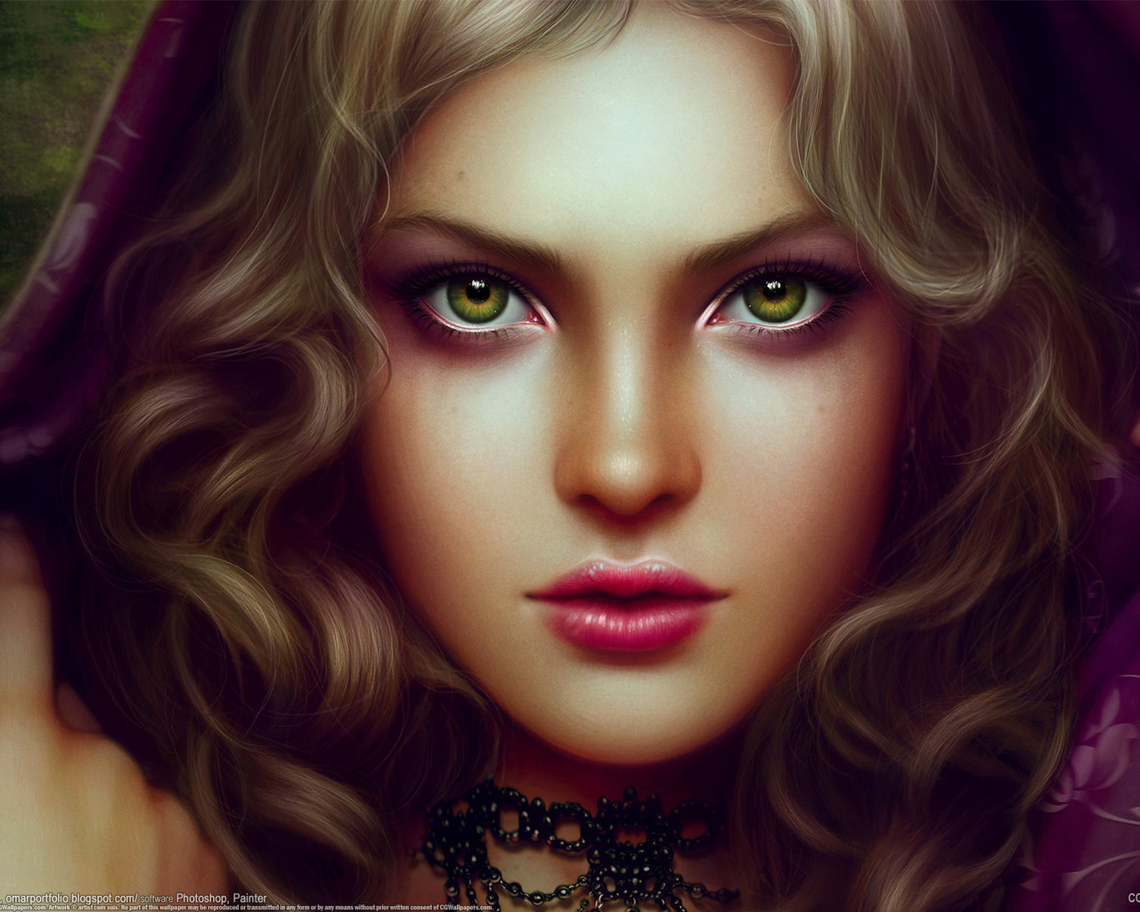 Девушка в капюшоне