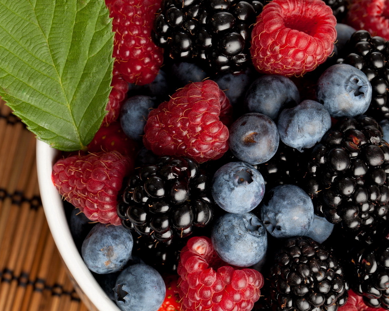 Черника и малина