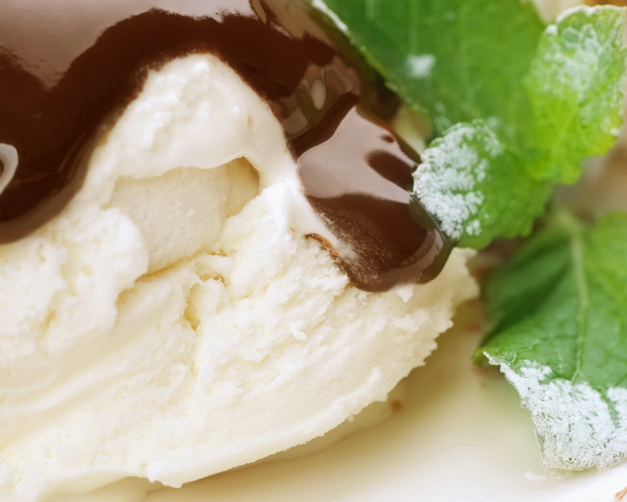 Шарик мороженного