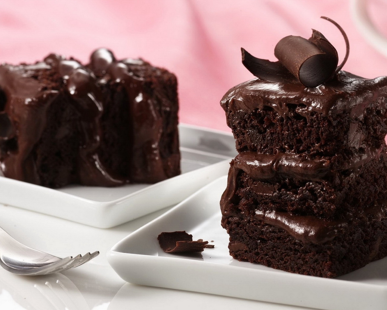 Очень шоколадное пирожное