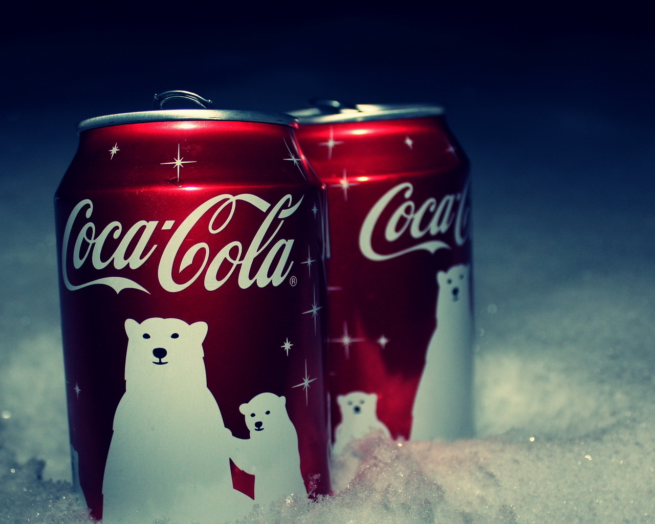 Кока-Кола на снегу
