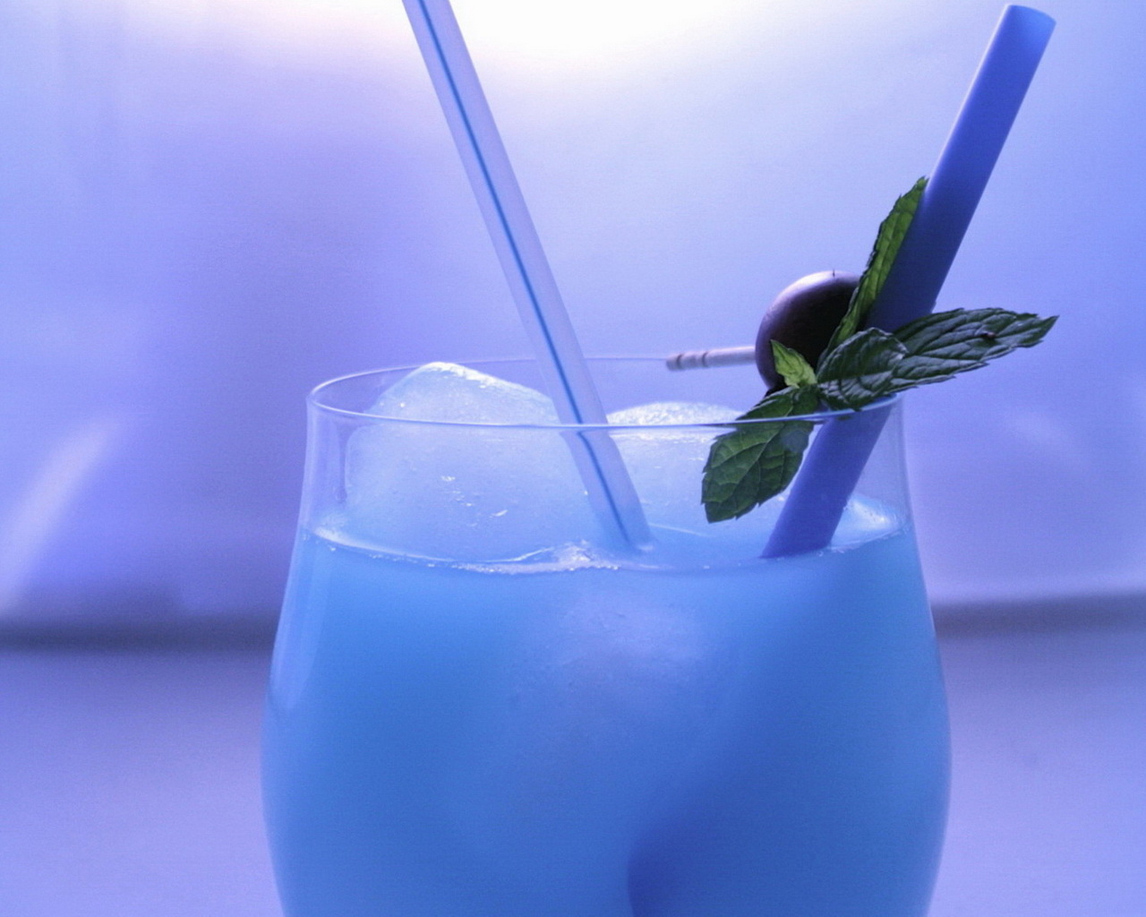 Коктейль со льдом