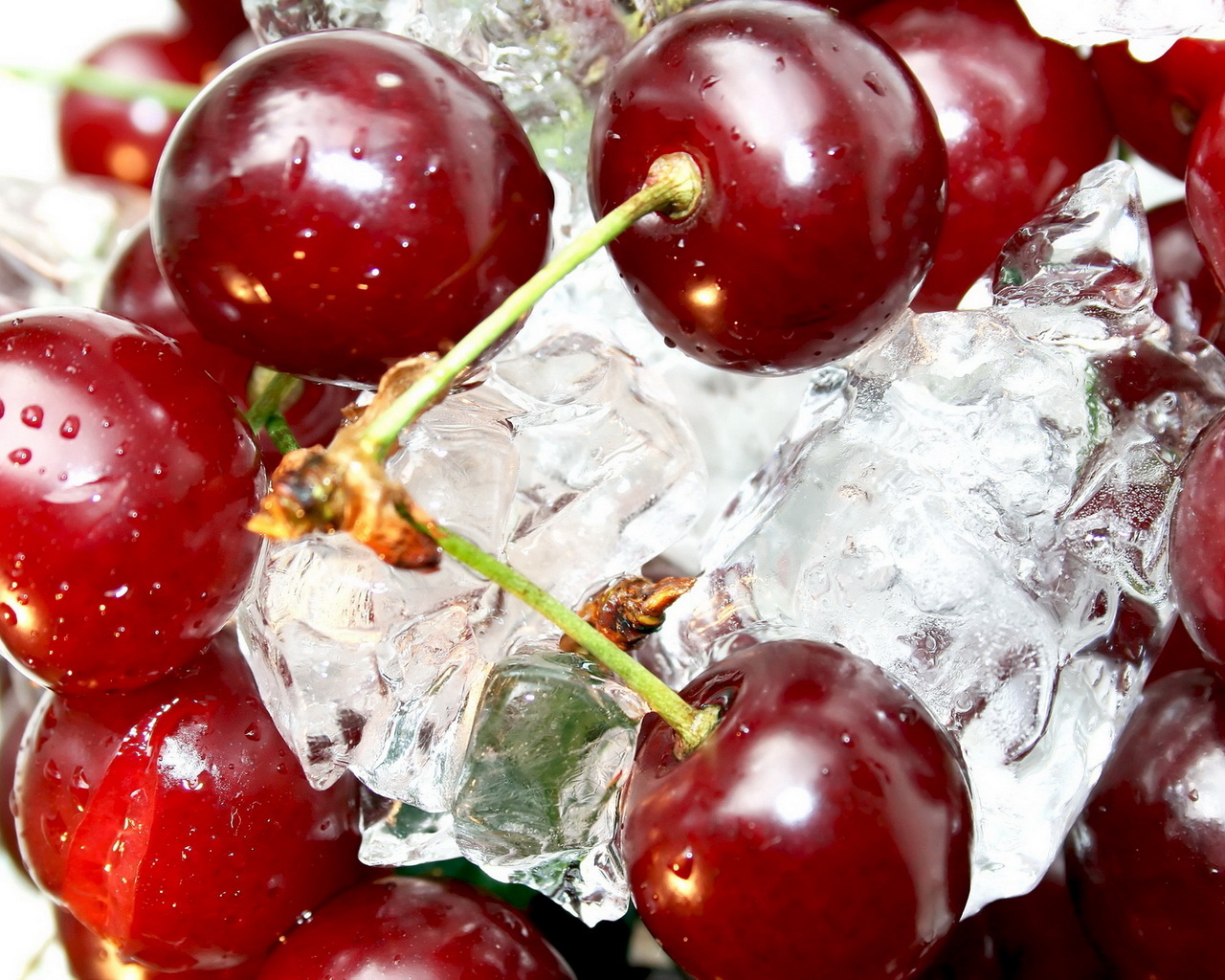 Черешня со льдом