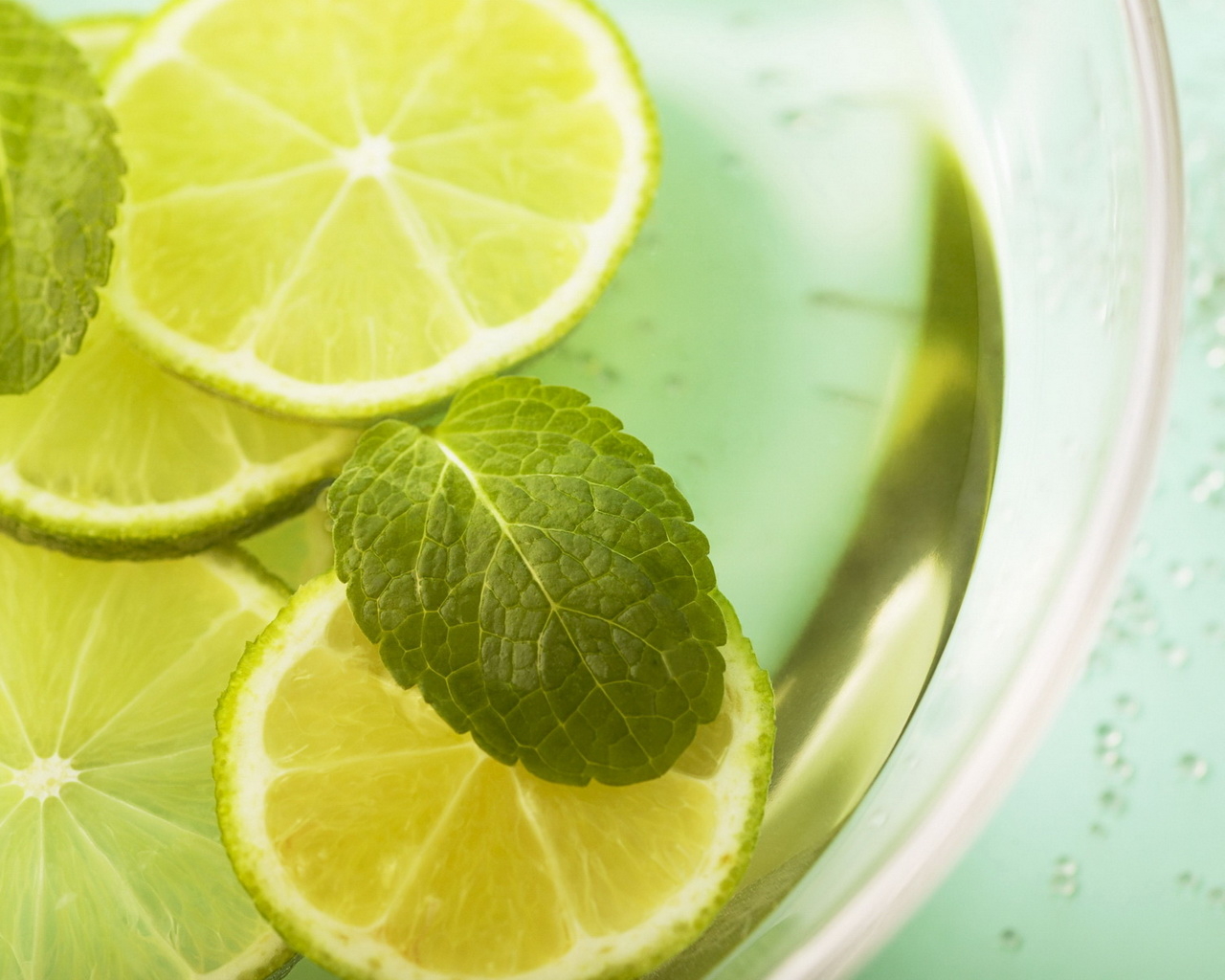 Лайм с мятой