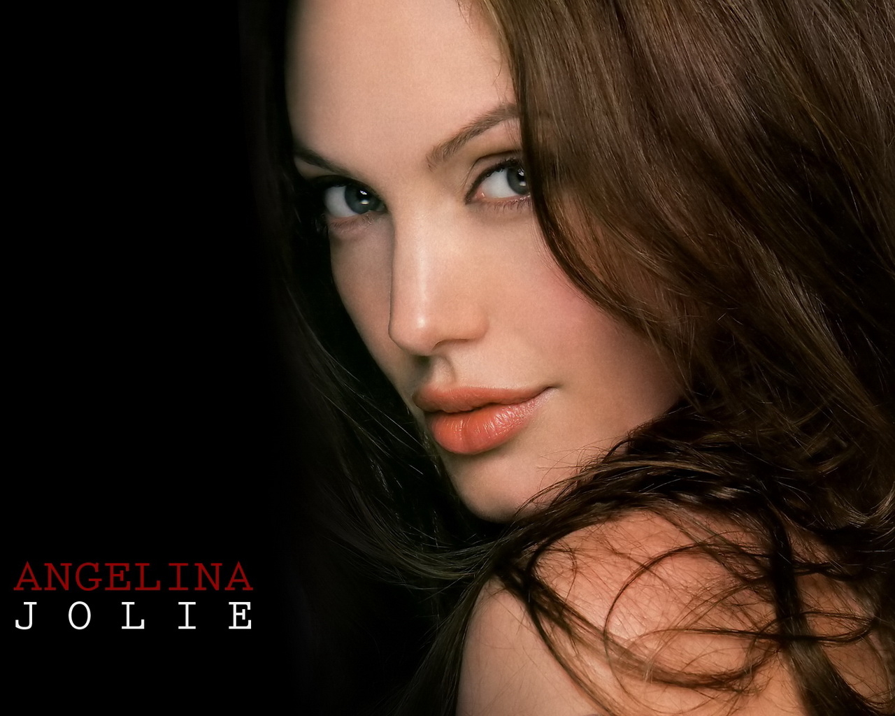 актриса Анджелина Джоли (Angelina Jolie)