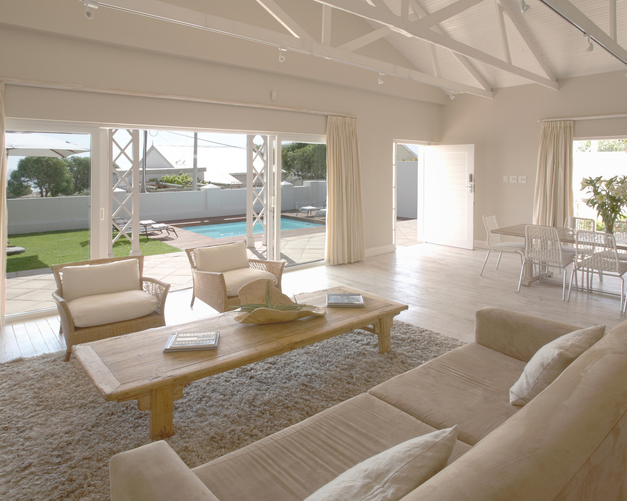 Солнечная гостиная