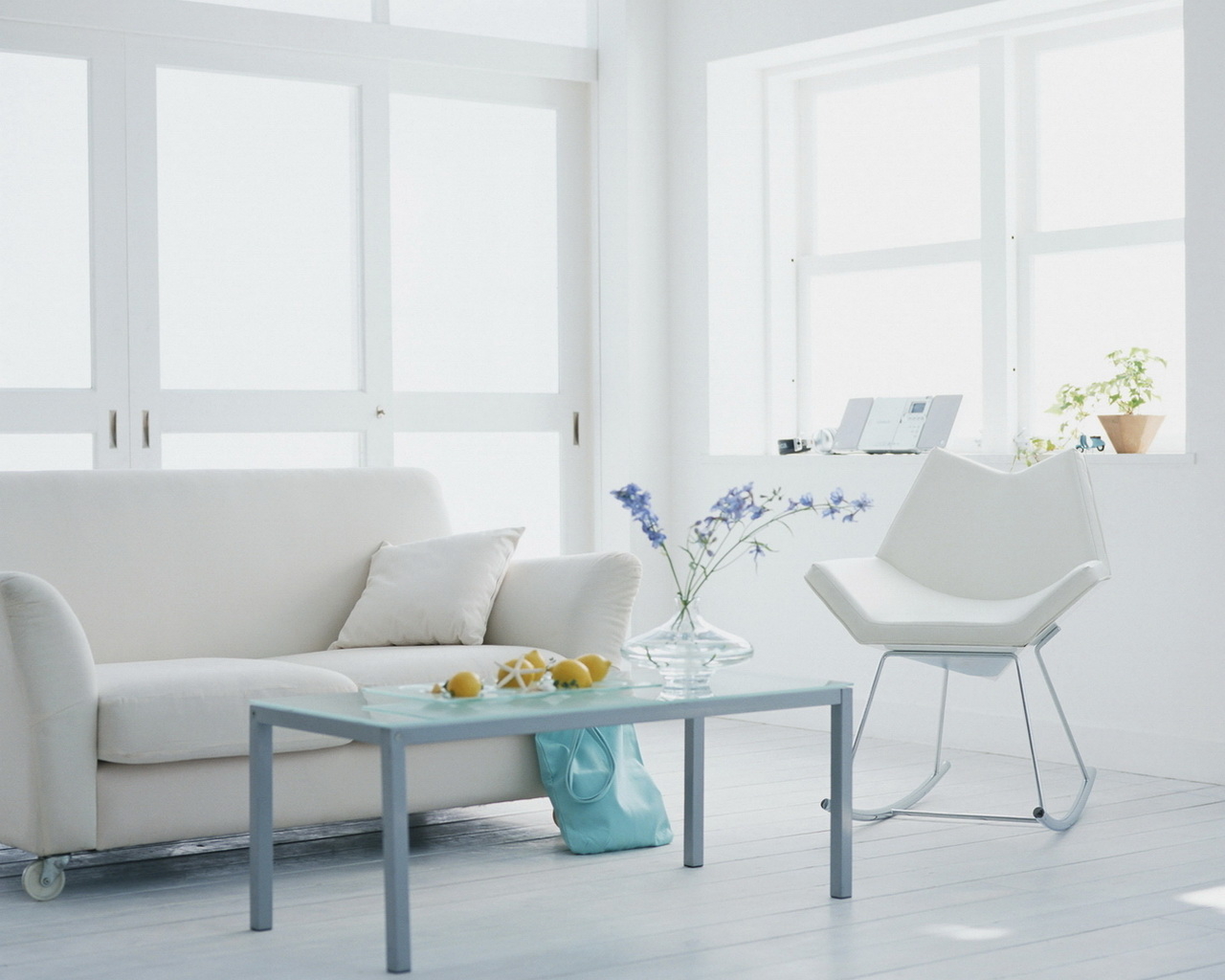 Белая комната