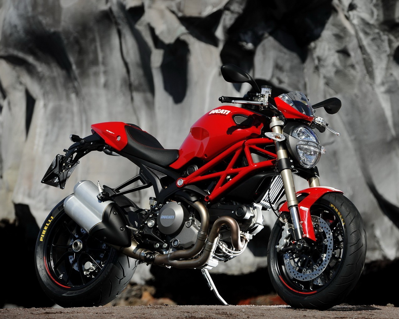 Ducati Monster 1100 EVO