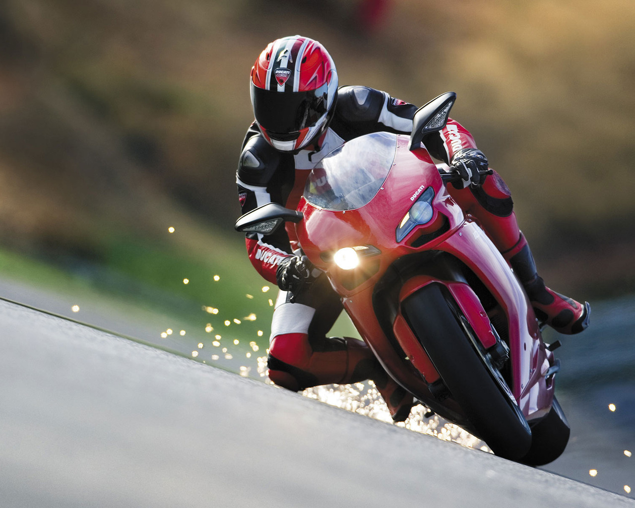 Гонщик на Ducatti