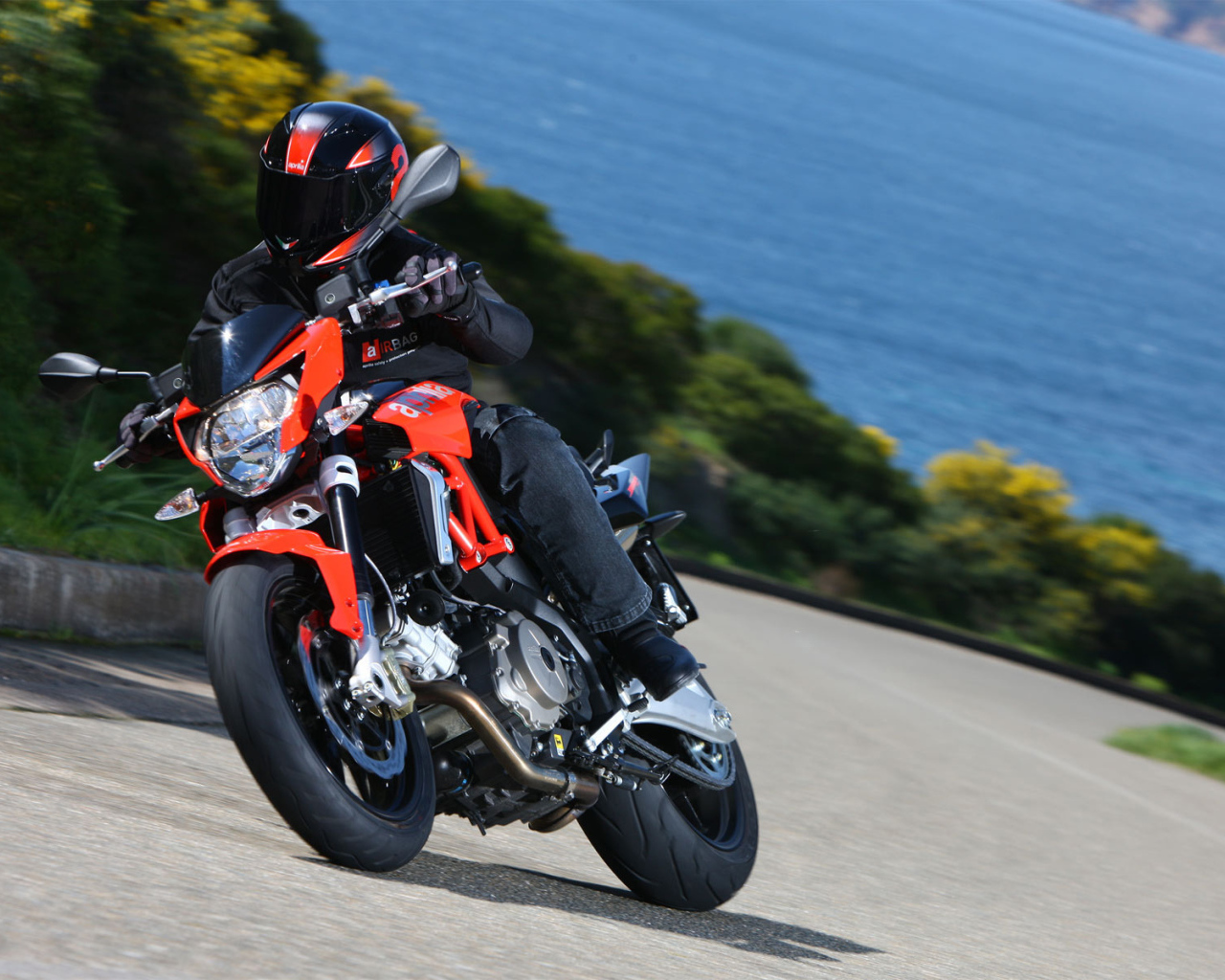 Aprilia Shiver 750 2011