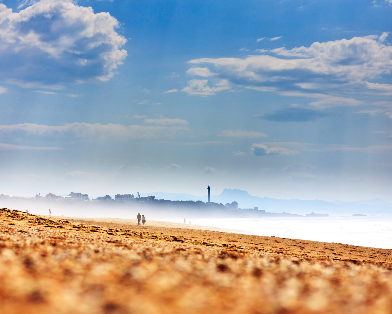 Пустой пляж