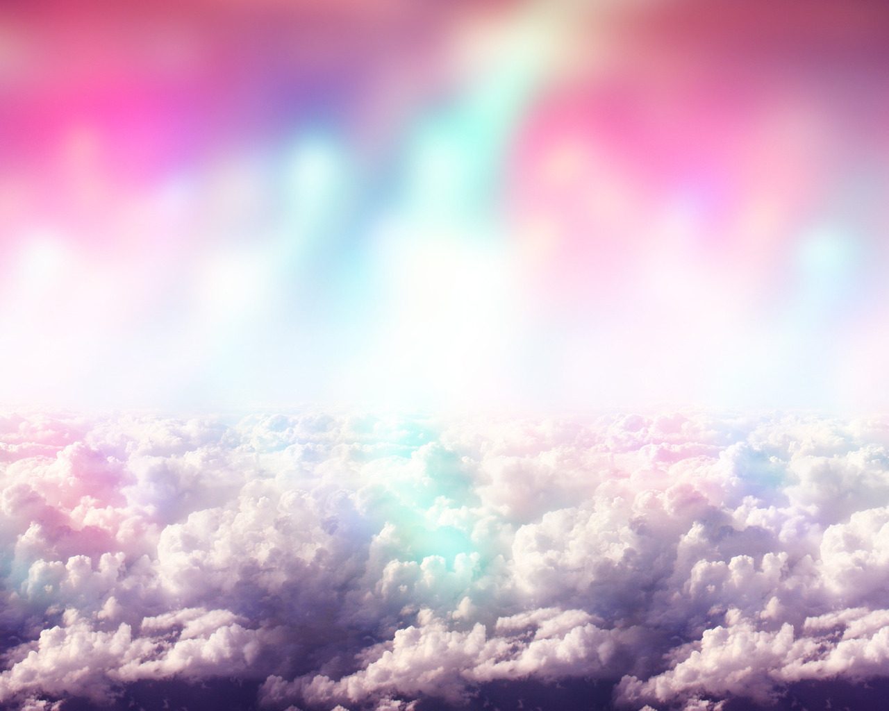 Сияние в облаках