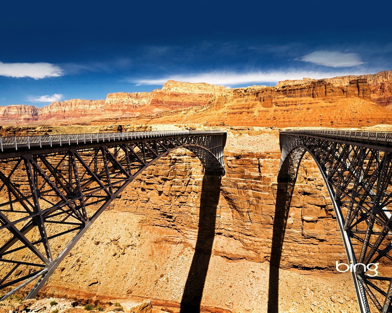 Мост через каньон