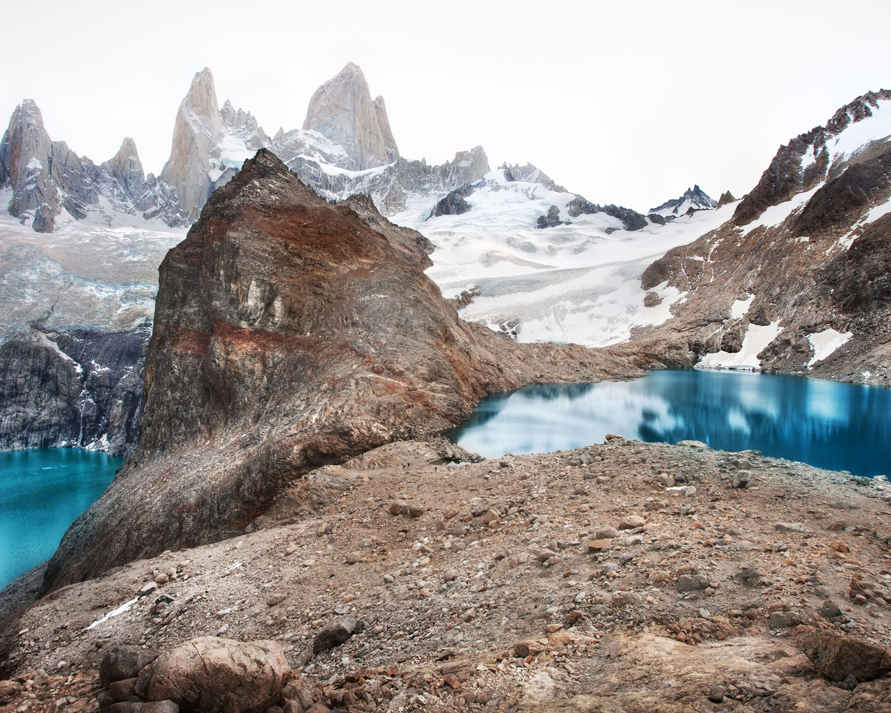 Горы и озера