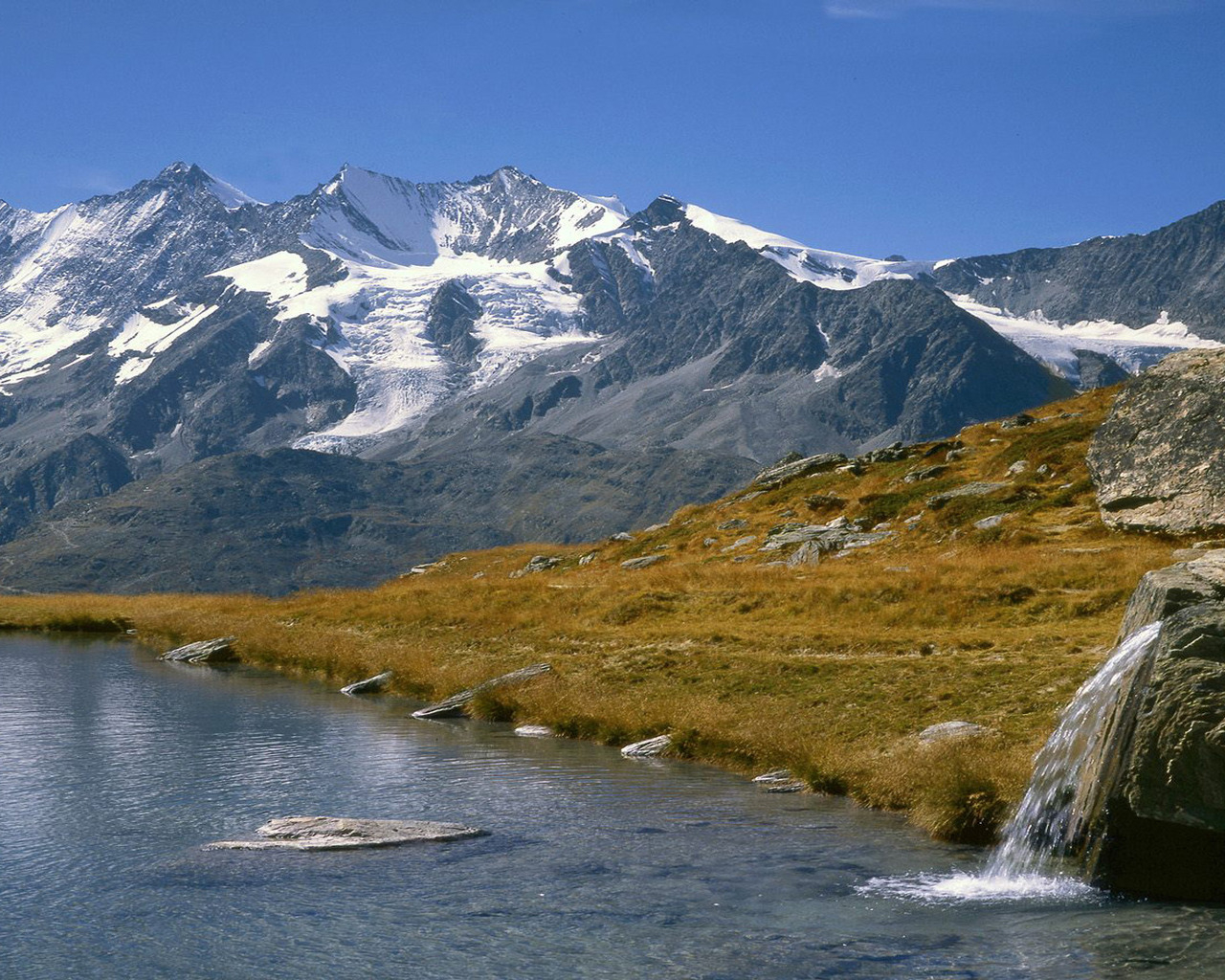 Заснеженные вершины