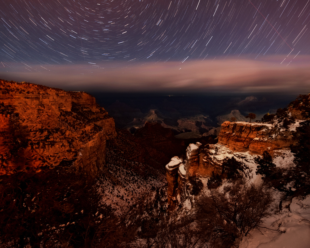 Ночной каньон