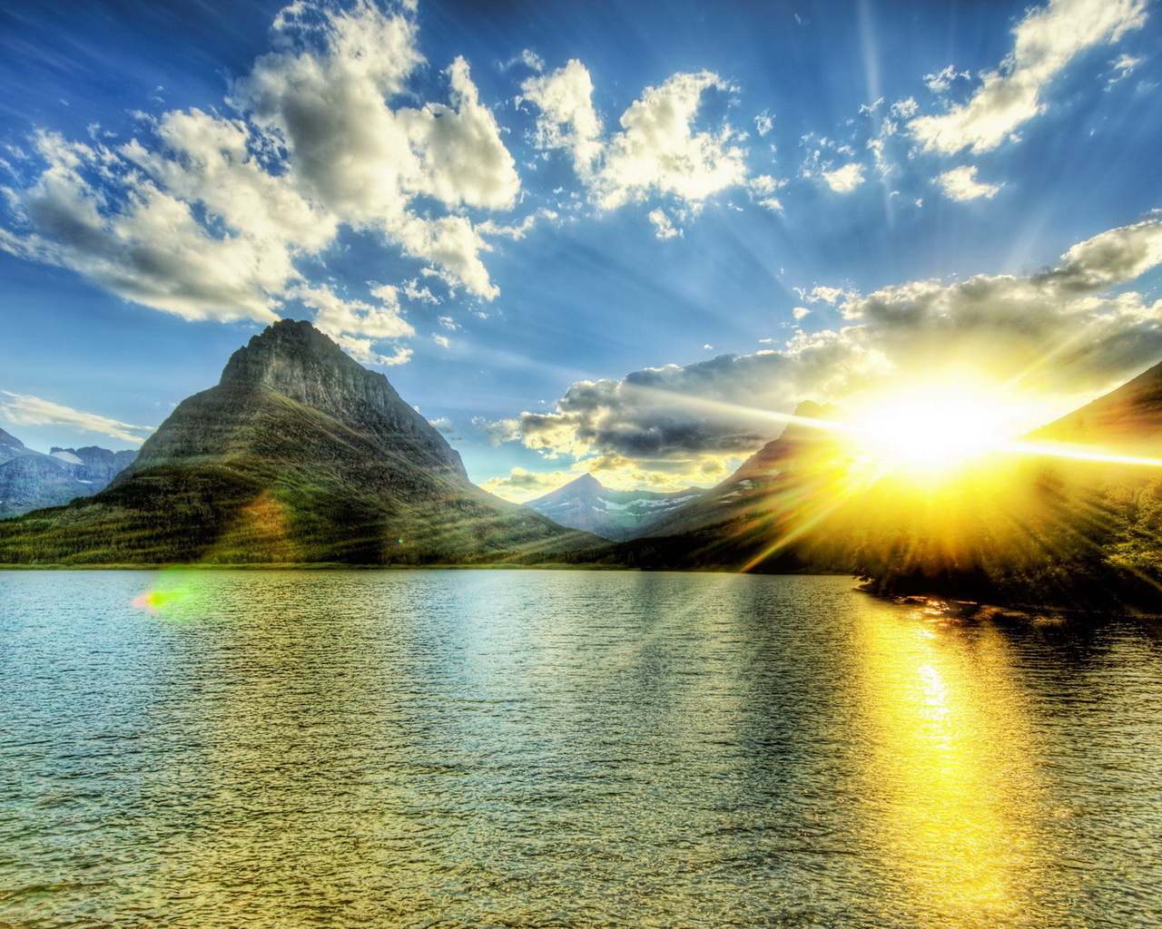 Озеро на рассвете