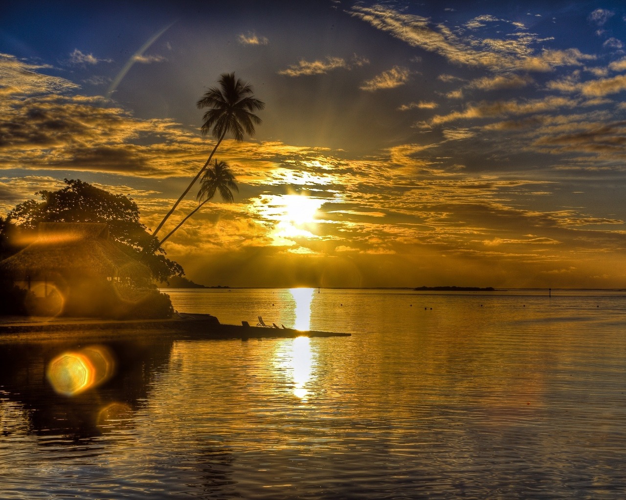 Бунгало на закате