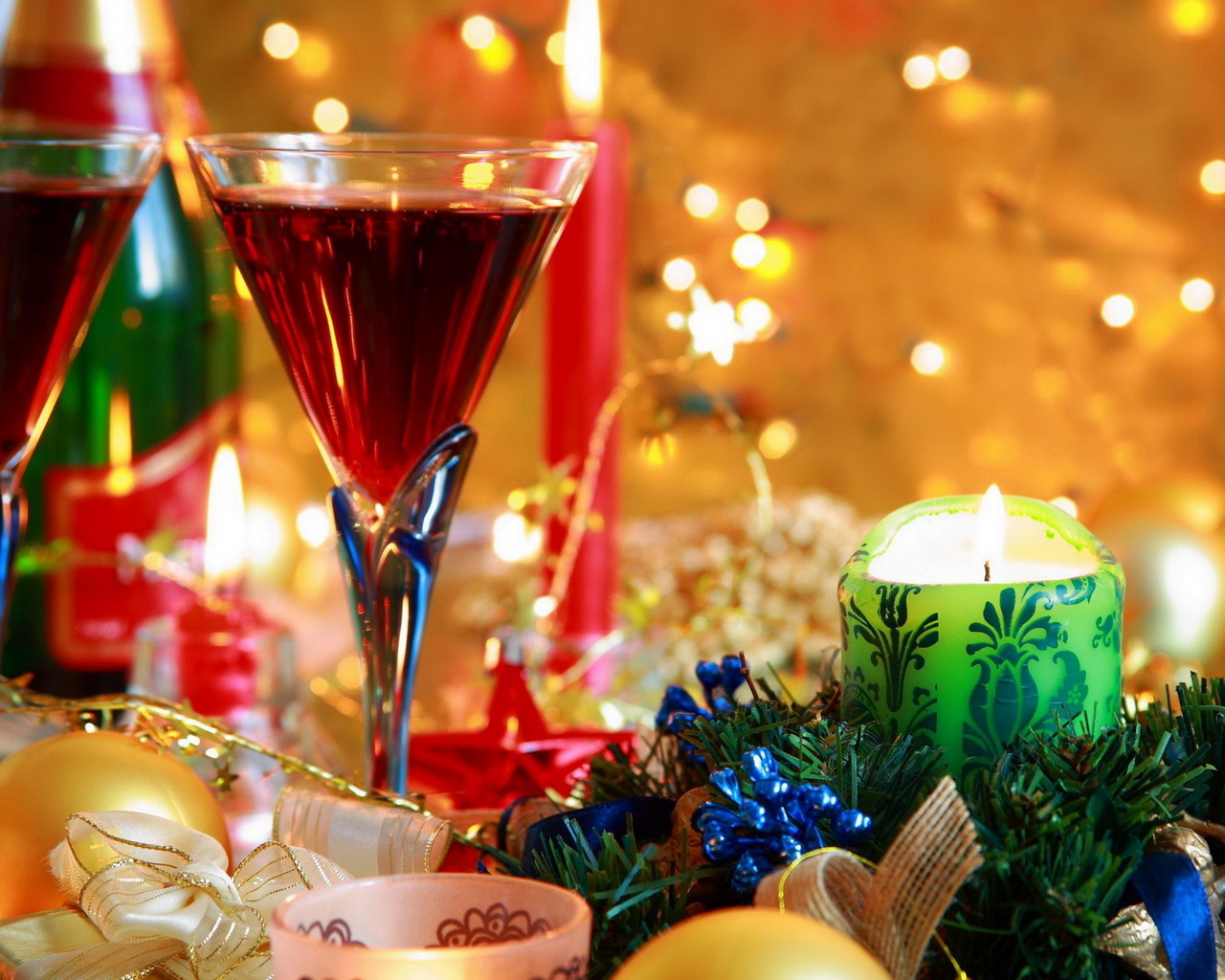 Праздничная обстановка