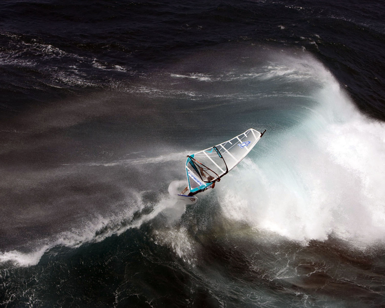 Wind surfing