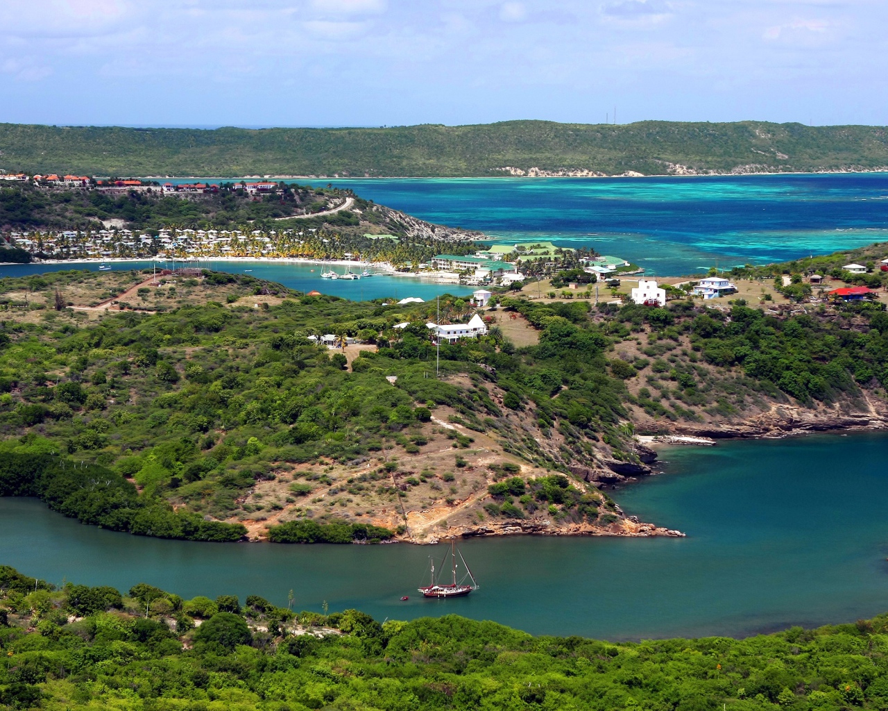 Вид на Антигуа