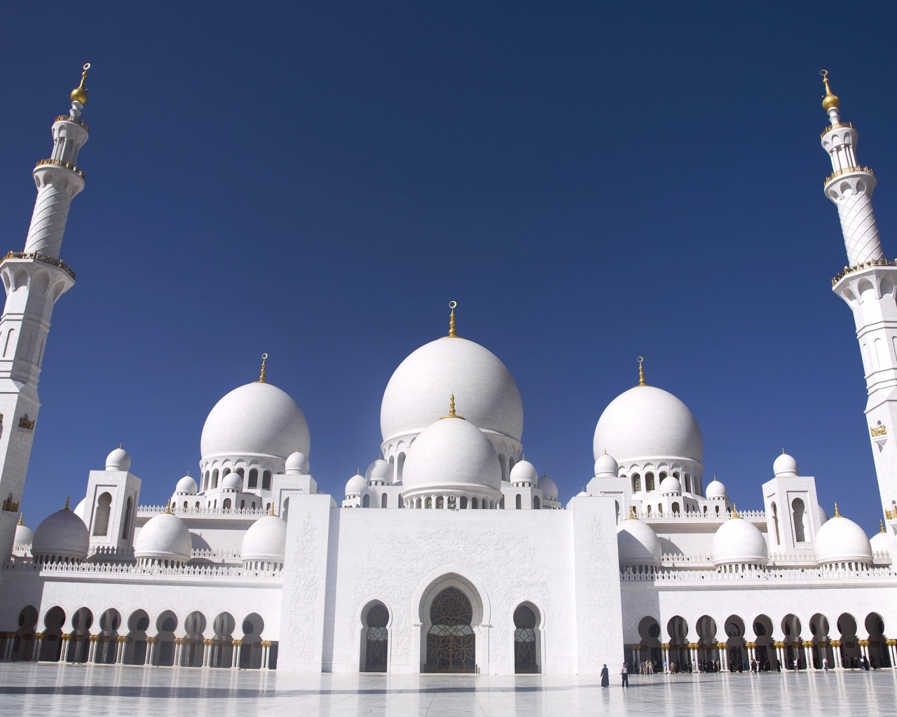 Aбу-Lаби, мечеть Шейха Зайда