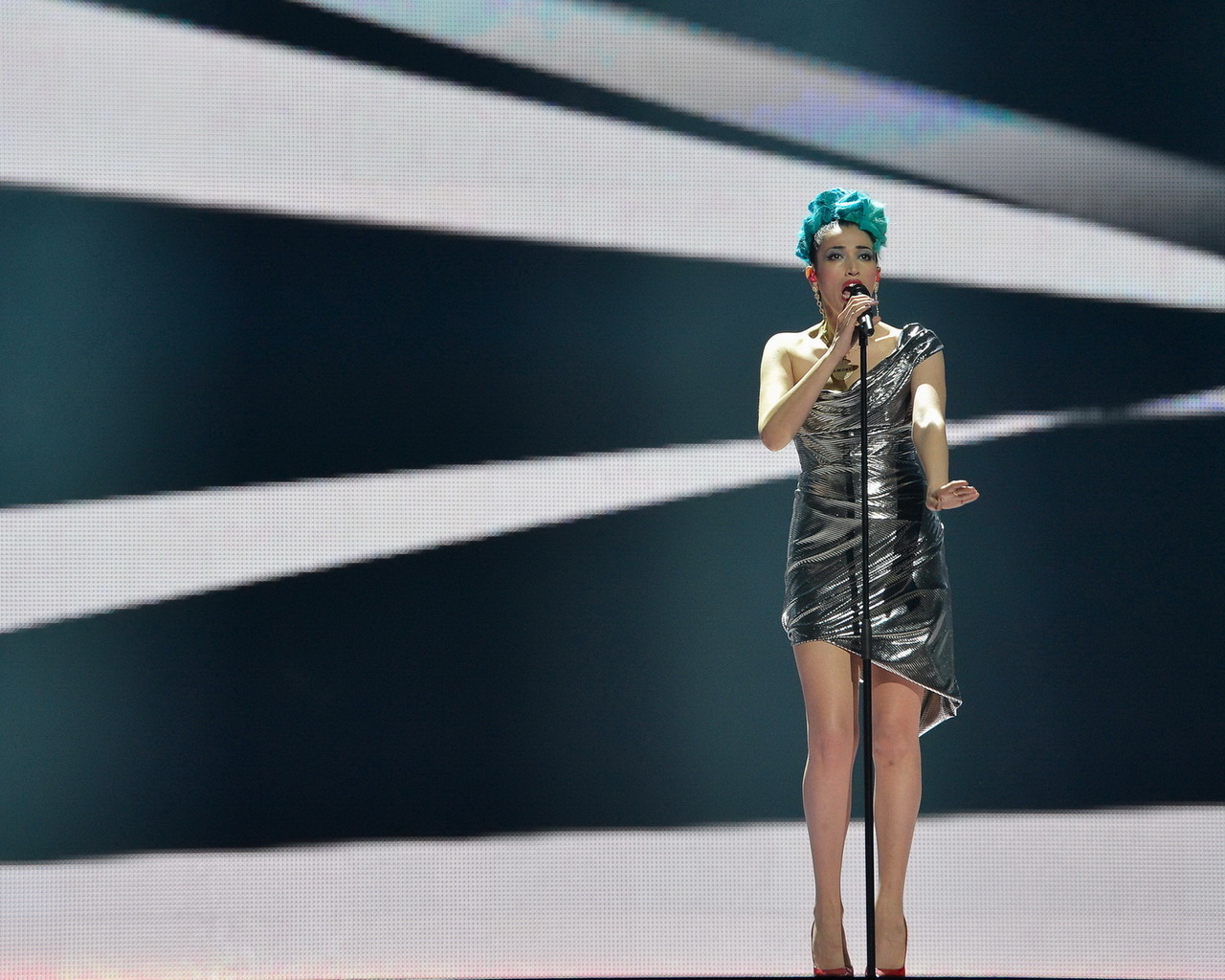 Нина Зилли (Италия)