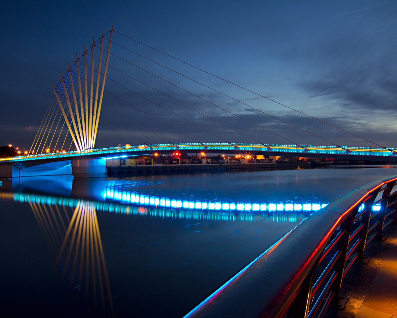 Ночной мост