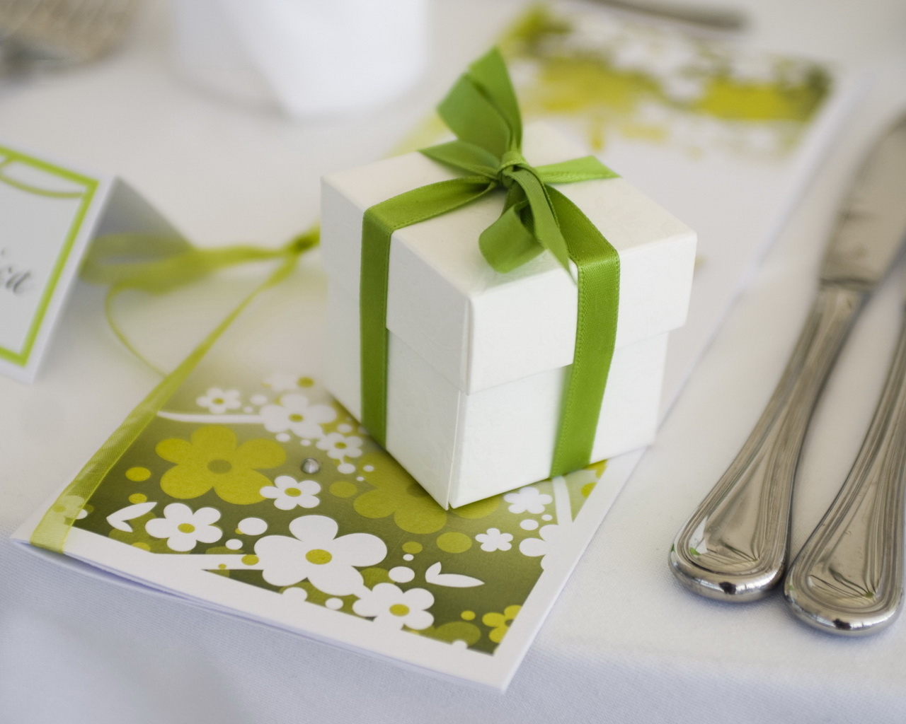 Весенний подарок