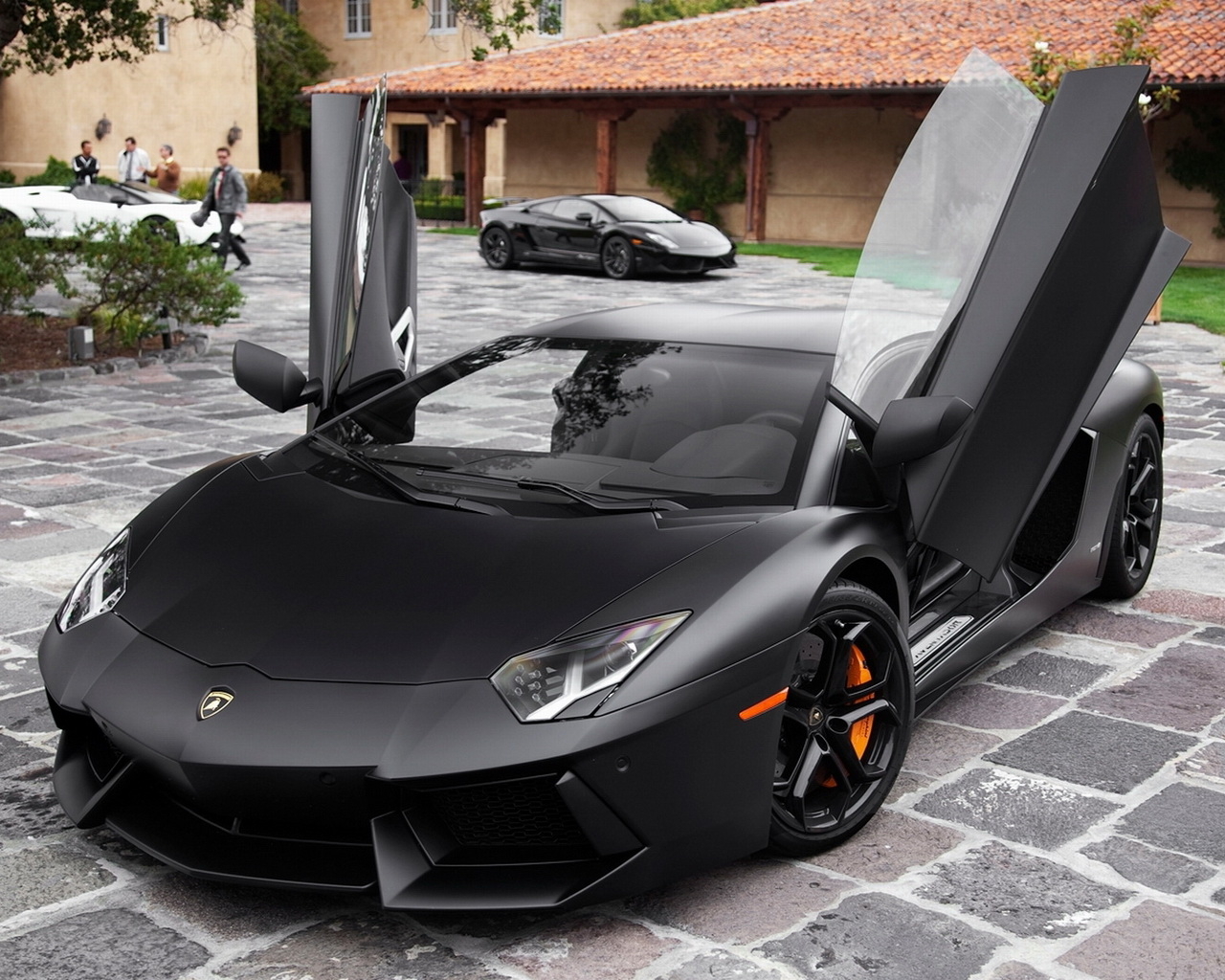 Lamborghini-Aventador