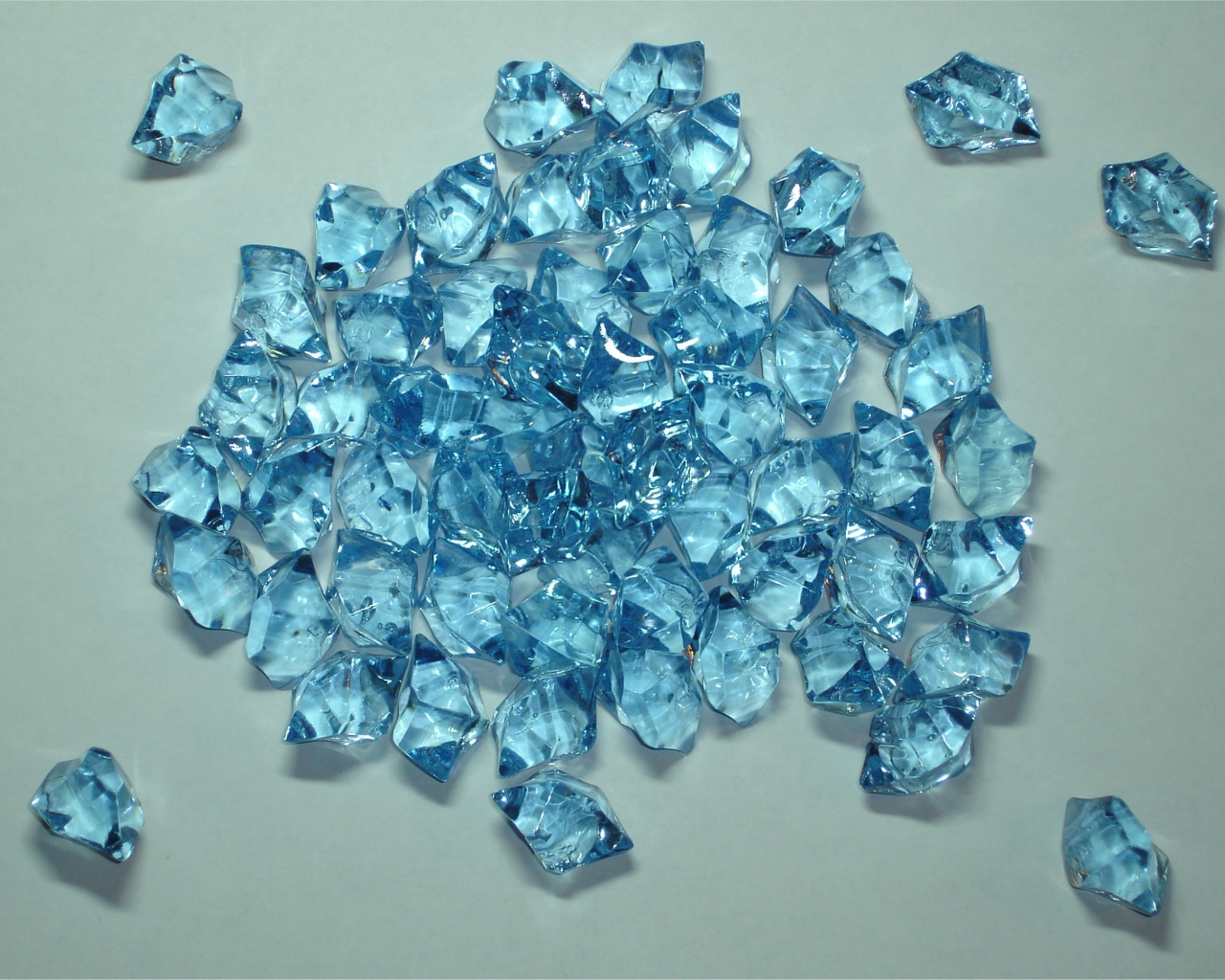 Голубые кристаллы
