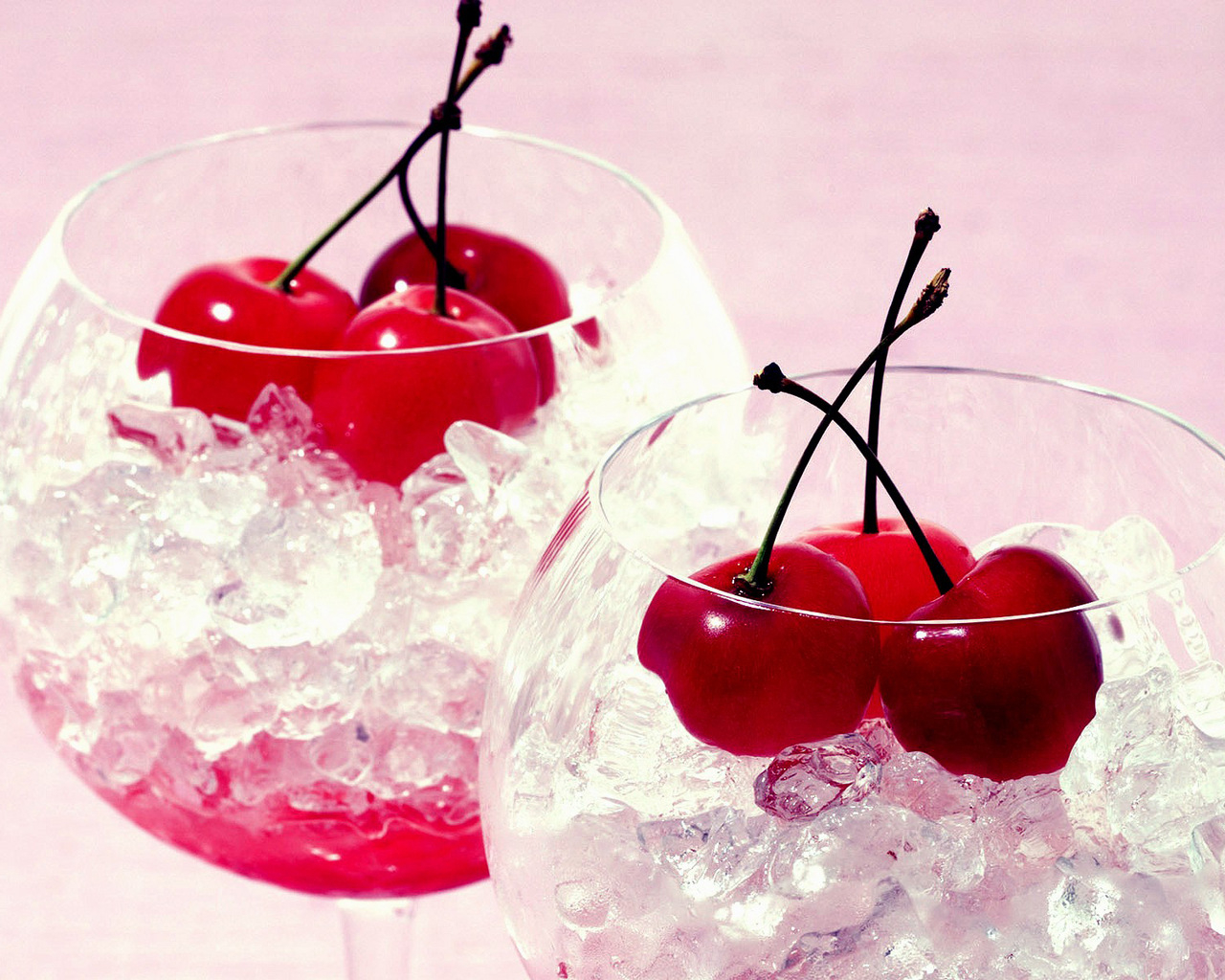 Вишня со льдом