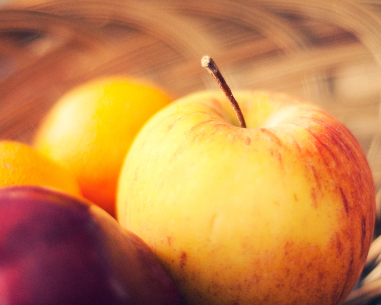 Солнечные фрукты