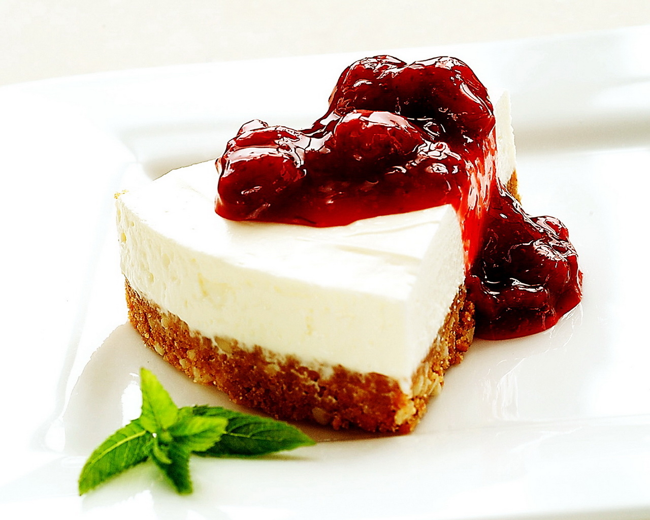 Пирожное с вареньем