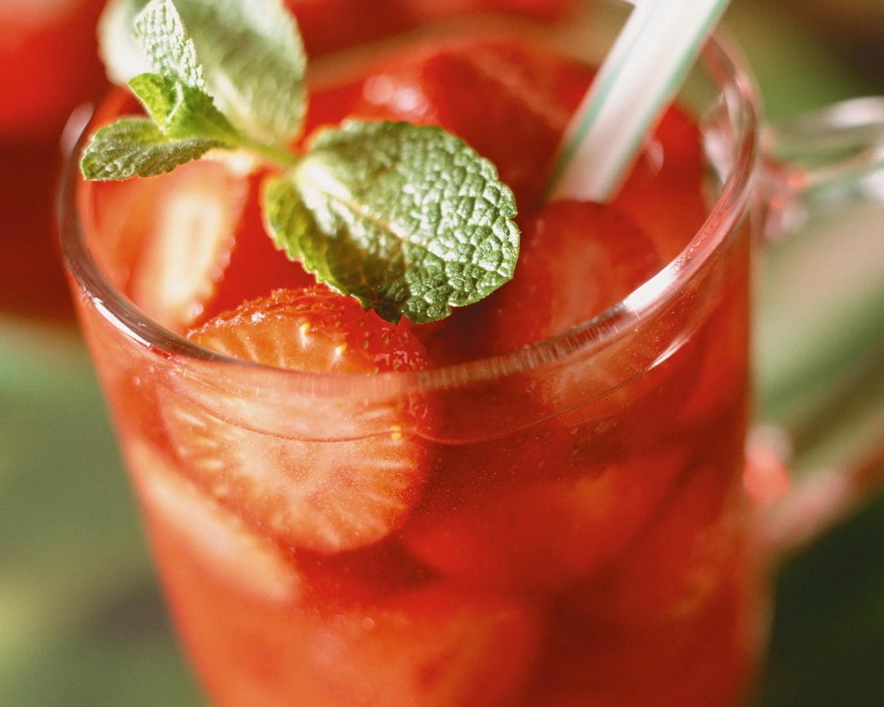 Ягодный коктейль