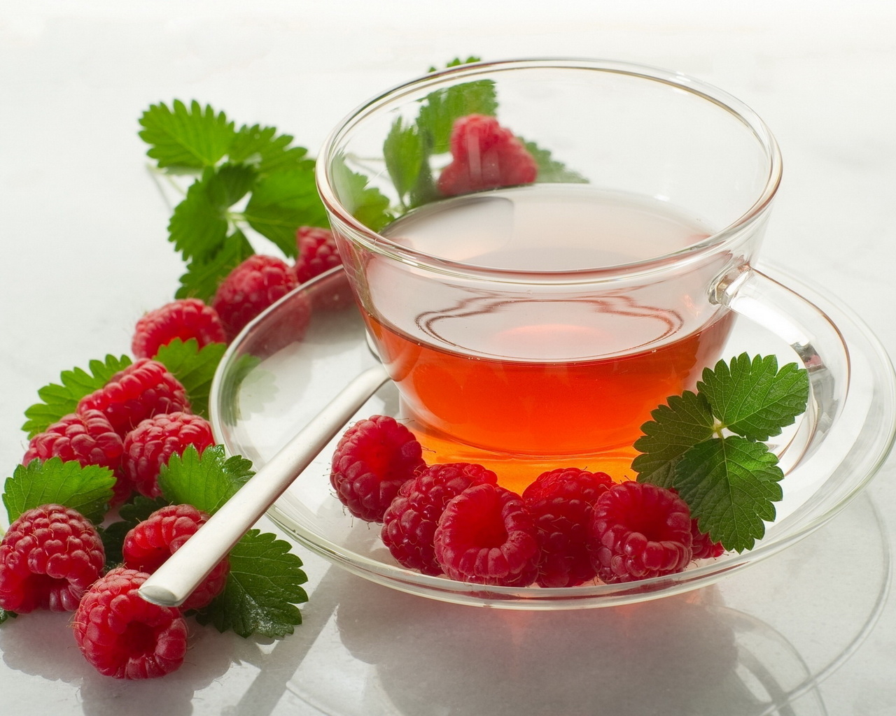 Малиновый чай