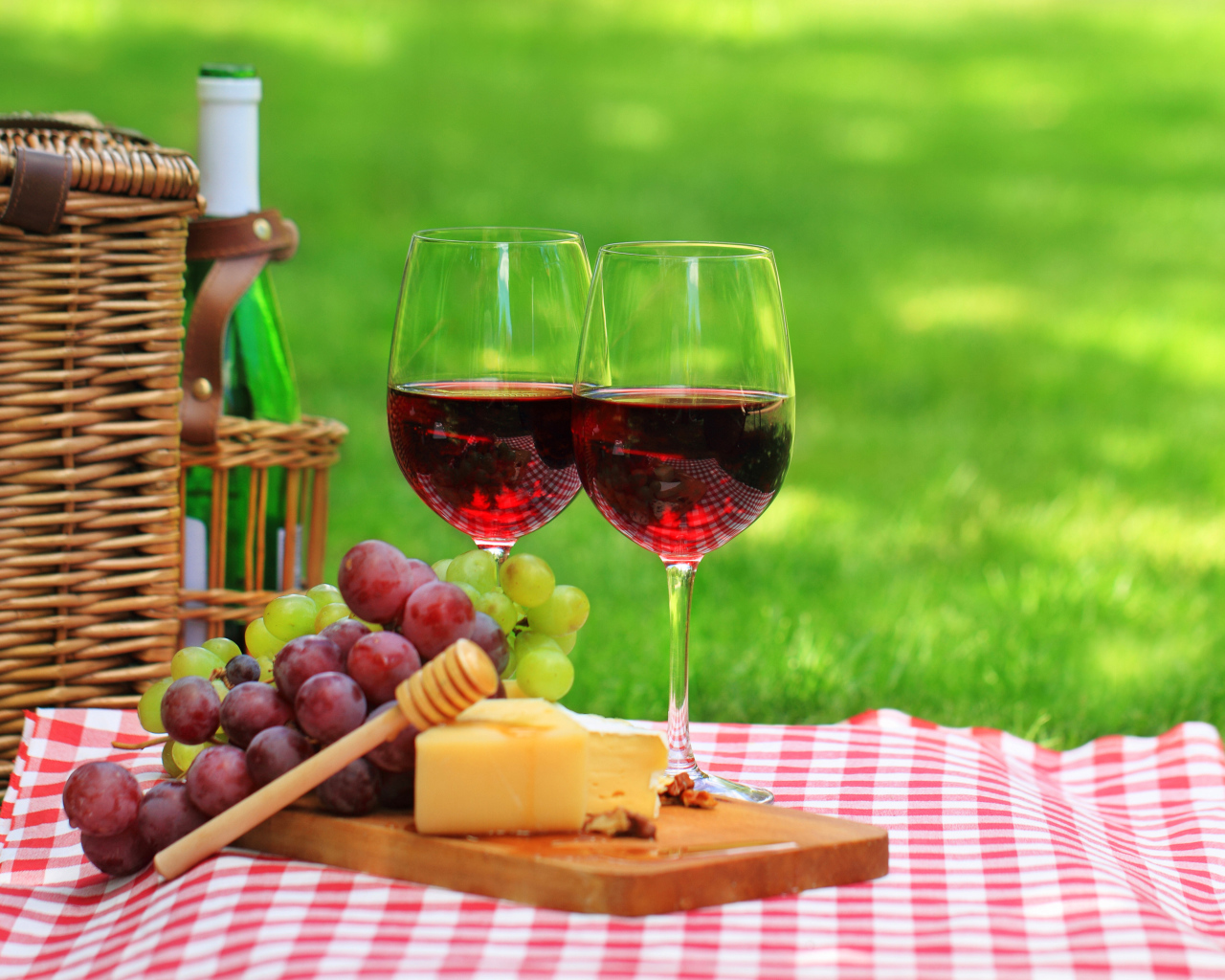 Вино на природе