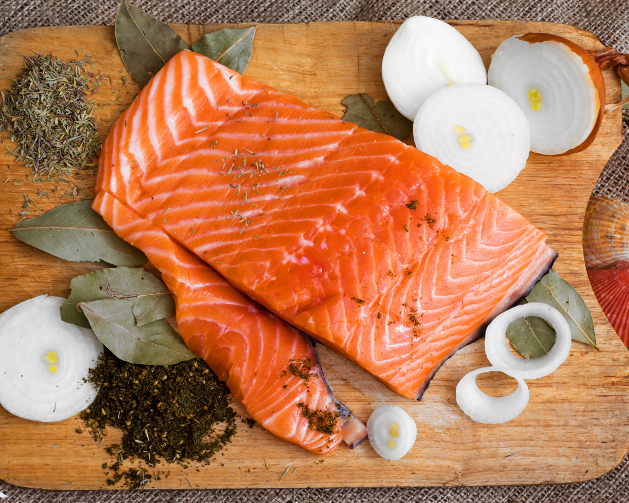 Красная рыба